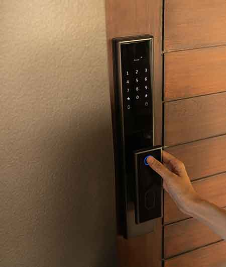 Locksmith Coolidge