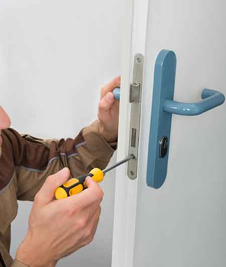 Locksmith Coolidge